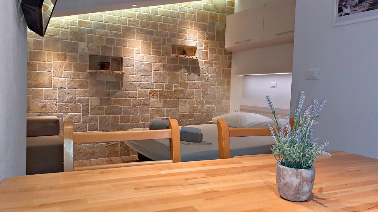 Stone House Bonaca Apartamento Baška Voda Exterior foto